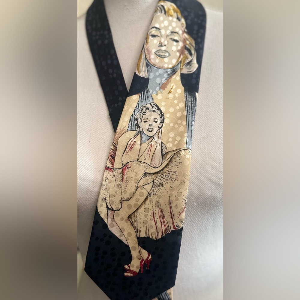 Vintage FloRence Silk Artistic Black and Cream Tie - Picture 2 of 5